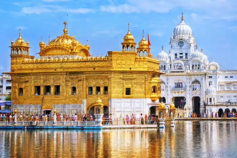 Complete Himachal With Amritsar Trip Package